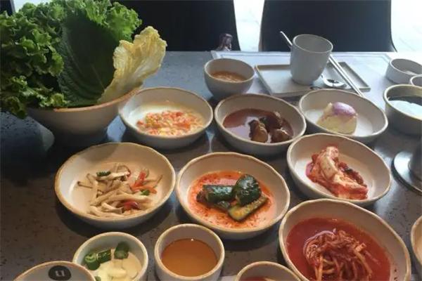 榮華金旺莊韓國(guó)料理加盟
