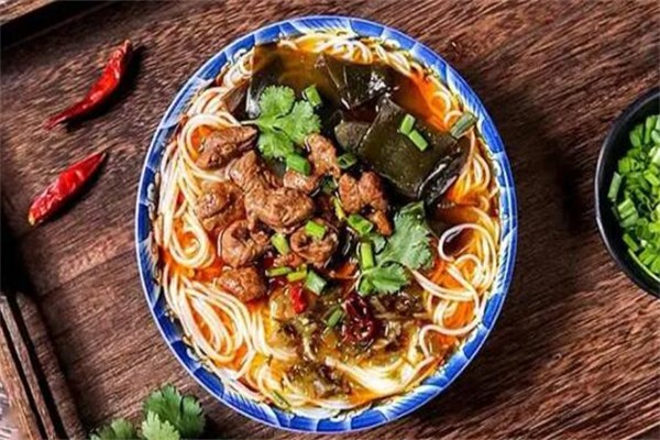 小背簍米粉加盟