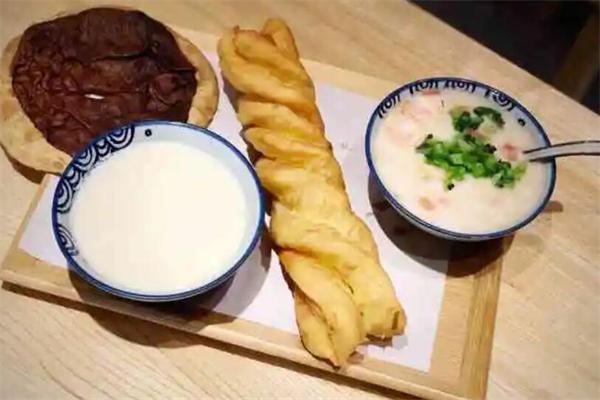 云夷大油條加盟