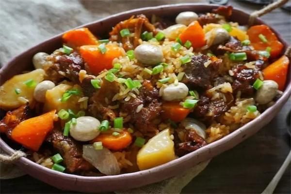 35秒三汁燜飯加盟