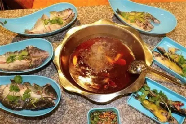 吃后念火鍋?zhàn)灾~加盟