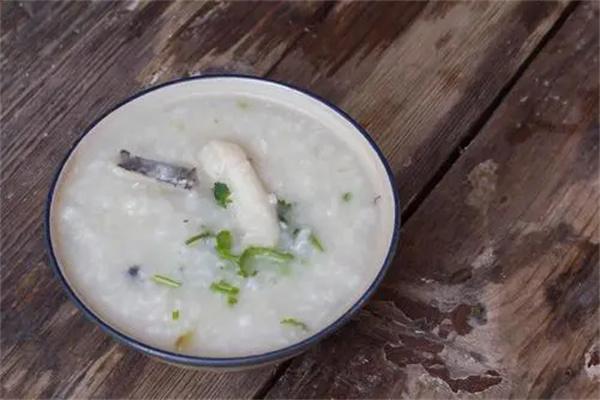 潮香魚(yú)粥