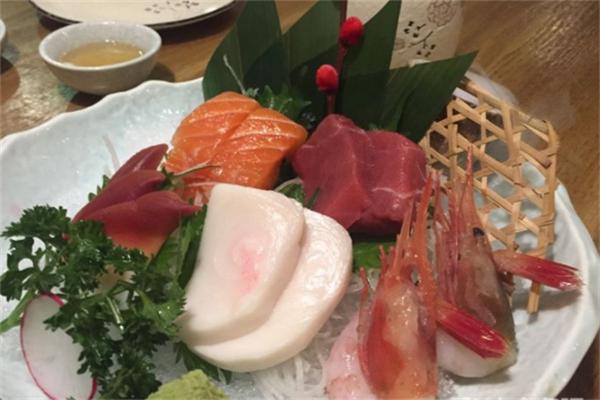 花漫里日式料理加盟