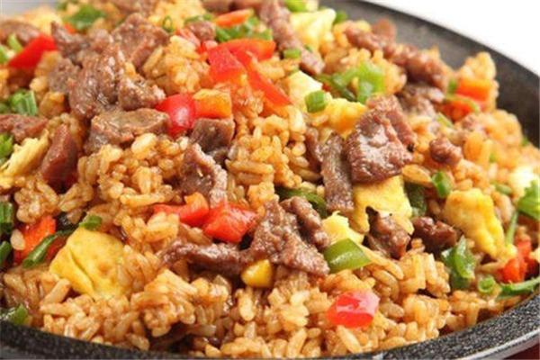 香嘟嘟鐵板炒飯加盟