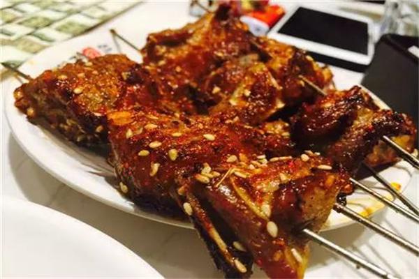 夏哈熱木加盟