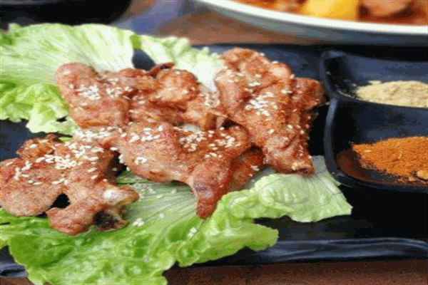 阿斯塔納新疆美食餐廳