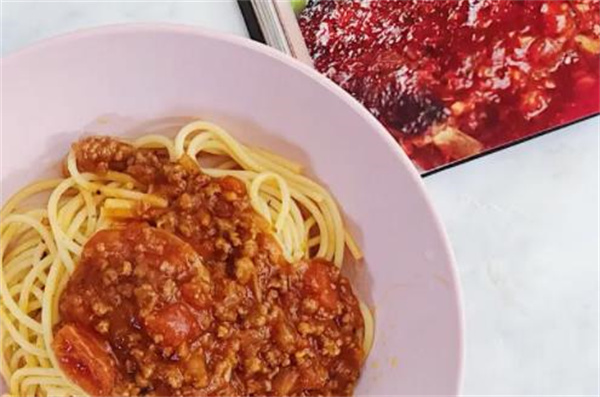 苗韻竹蓀鵝餐飲