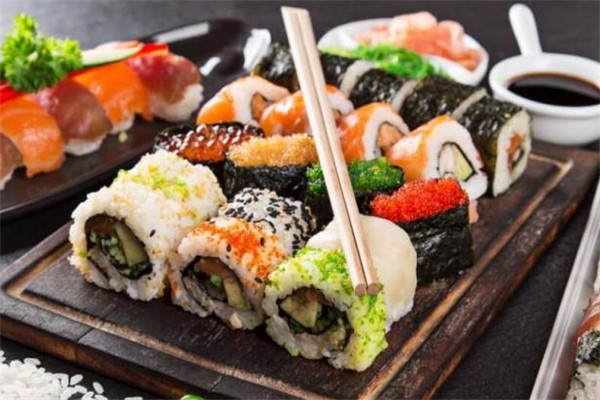 米天國飯家壽司加盟