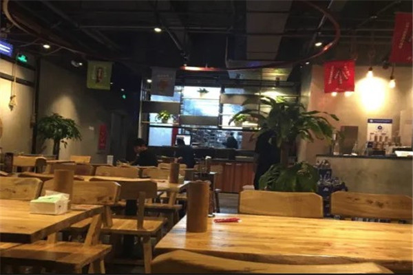 赤焰城串吧加盟