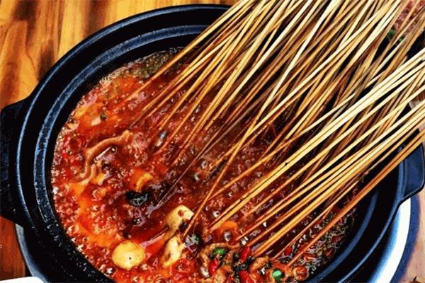焰渝串串香加盟