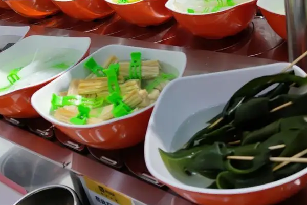 食尚旋轉(zhuǎn)小火鍋