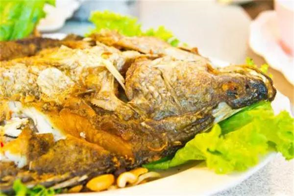 從三為烤魚(yú)加盟