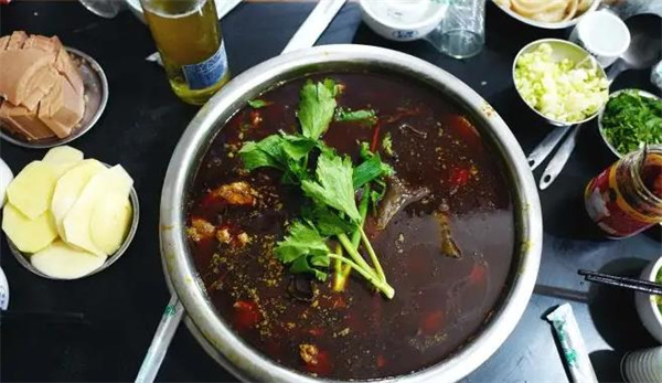 迎三江兔火鍋