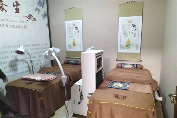 百草緣養(yǎng)生館加盟