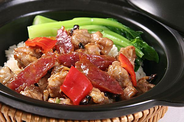 小淺煲仔飯加盟