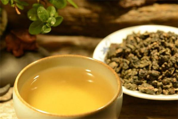 溢鼎春茶業(yè)加盟