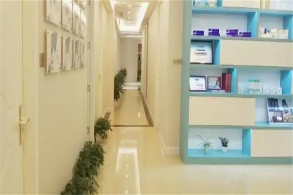 卓妍美容門診部加盟