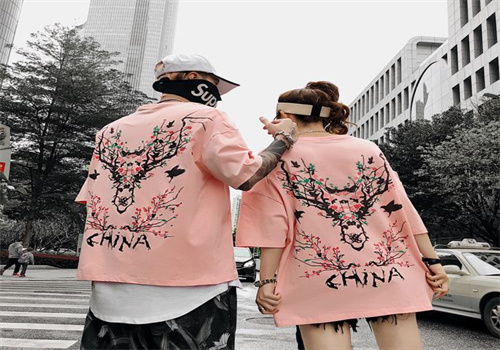 愛(ài)的國(guó)度情侶裝加盟