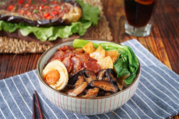 宋氏煲仔飯加盟