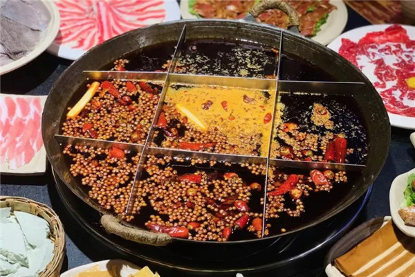 色香美味火鍋店加盟