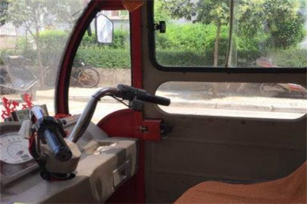 易陽(yáng)電動(dòng)三輪車(chē)加盟