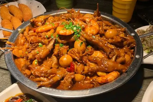 瘋味1987肉蟹煲費多少?