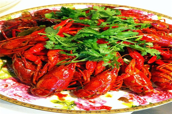 東吳麻辣小龍蝦加盟