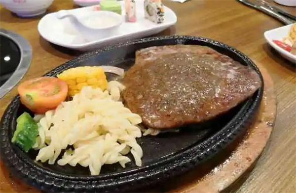 高品會牛排自助