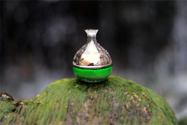 蝸牛護(hù)膚品加盟