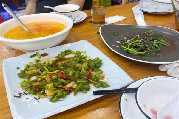 百味佳餐館加盟