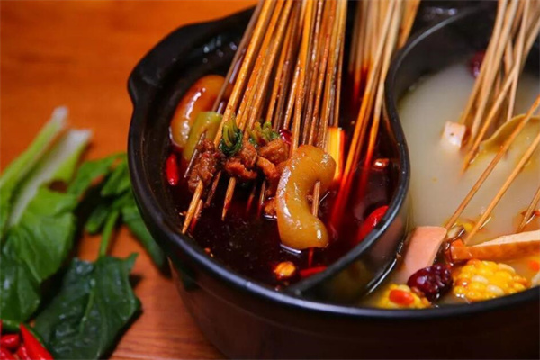 巴山味莊砂鍋串串香
