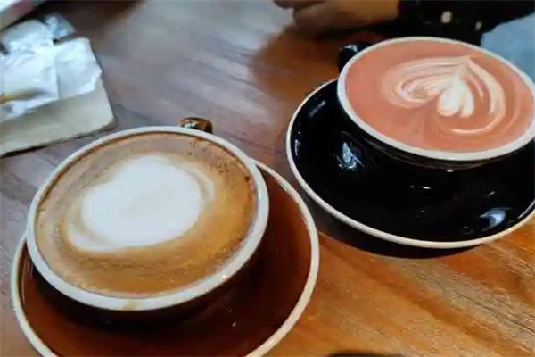 CoffeeFORU舊雨咖啡