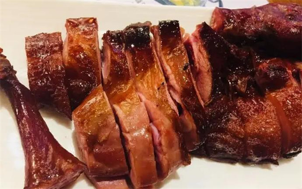 苗韻竹蓀鵝餐飲
