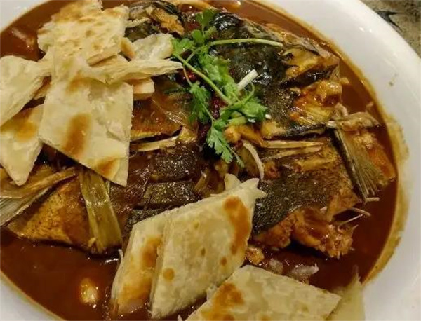 魚圖騰魚頭泡餅