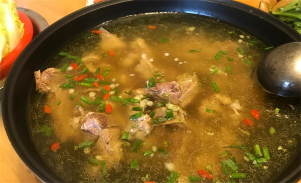 苗韻竹蓀鵝餐飲