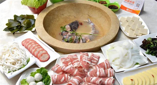 魚品記蒸汽石鍋魚