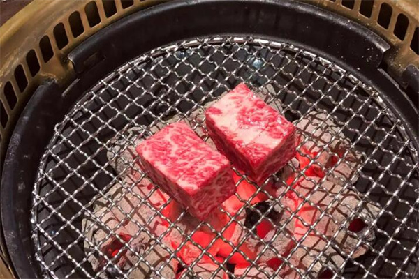 炎燒肉加盟
