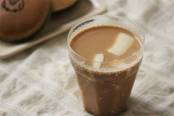 喜之郎優(yōu)樂美奶茶