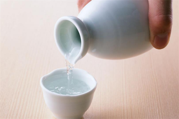 晁源春酒業(yè)加盟
