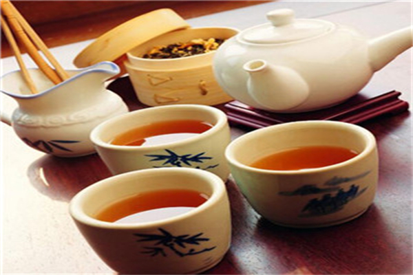 君都酒業(yè)加盟