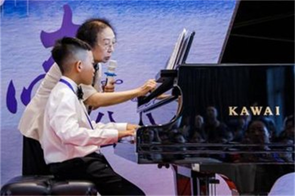 育童鋼琴加盟