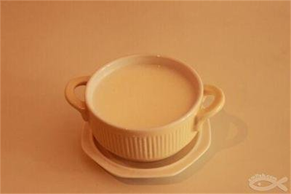 港玲瀧甜品屋加盟