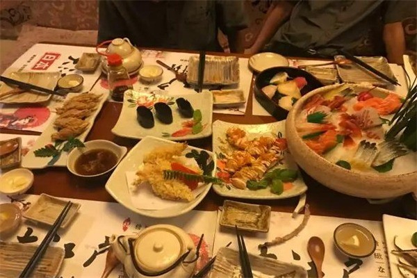 新宿一番街鍋物料理加盟
