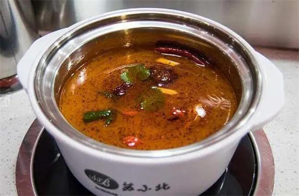 蘇小北旋轉(zhuǎn)小火鍋