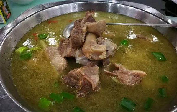 苗韻竹蓀鵝餐飲