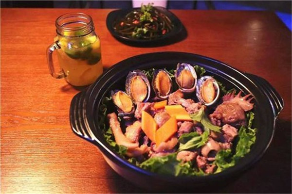 碧中海金閣食府