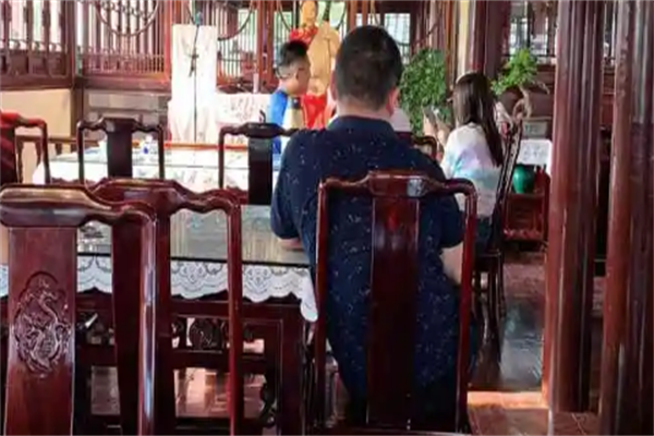 阿婆茶樓