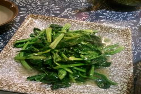 健哥九碗土菜館加盟