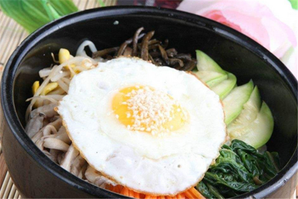 小寨石鍋拌飯