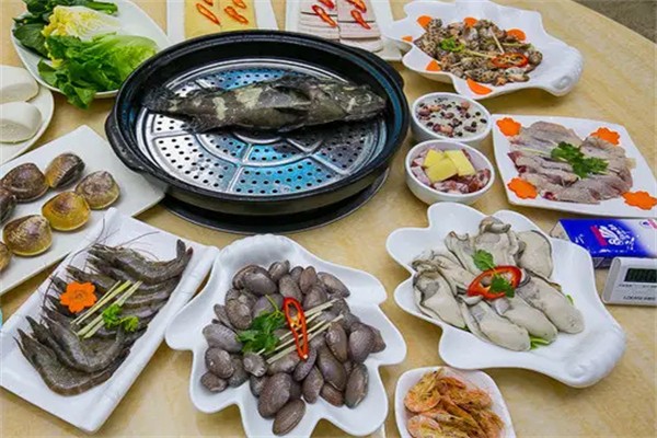 古堡原味海鮮火鍋加盟